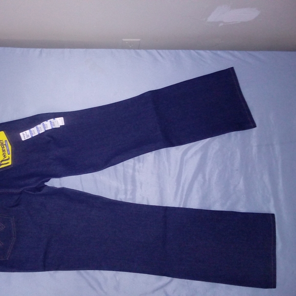 Wranger Cowboy Cut jeans - Picture 5 of 5